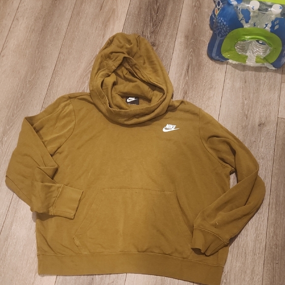 Nike Olive Hoodie Sweater - Picture 1 of 4